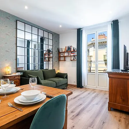 Centre - 10 Min - 5 Min Des Transports En Commun *