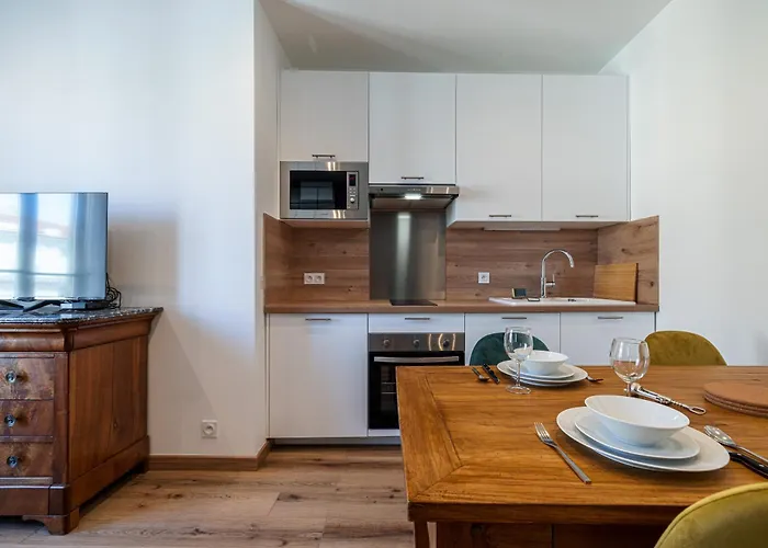 Apartman Centre - 10 Min - 5 Min Des Transports En Commun