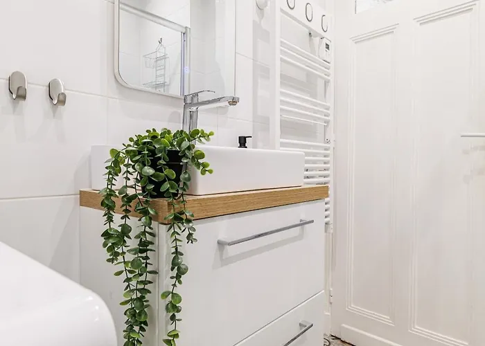 Centre - 10 Min - 5 Min Des Transports En Commun Apartman